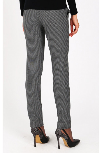 Straight-fit black and white trousers [1]
