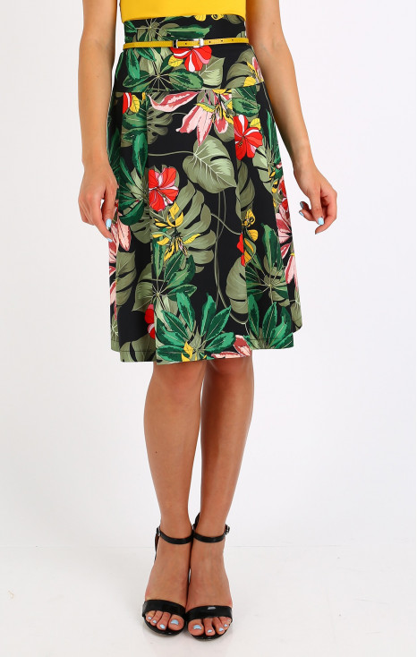 Floral printed flared skirt