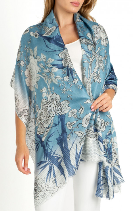Eșarfă de vară din mătase și modal cu motive florale de culoare albastru  [1]