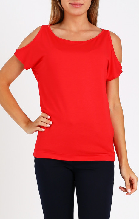 Loose blouse with cut-out sleeves