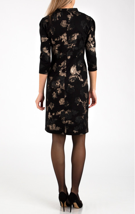 Rochie dreaptă spectaculoasă în negru , din materie luxoasă