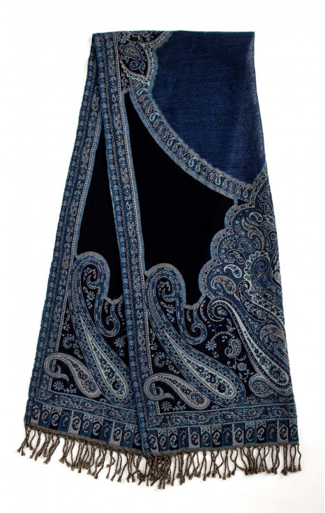 Magnifică moale și caldă eșarfă cu desing authentic din lână fină