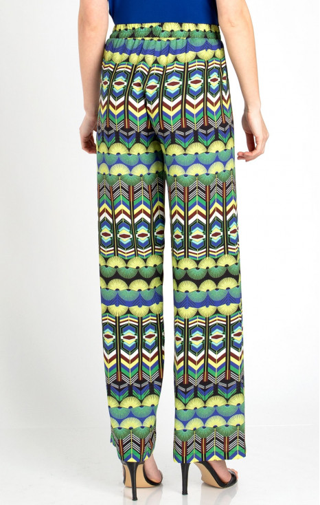 Loose-fit trousers [1]