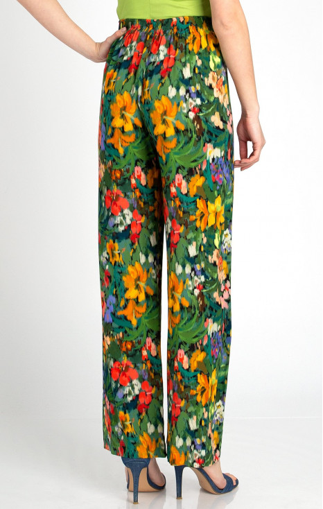 Loose-fit floral printed trousers