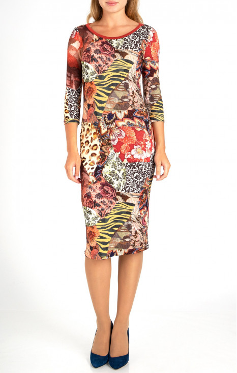 Rochie dreaptă din materie moale tricotată