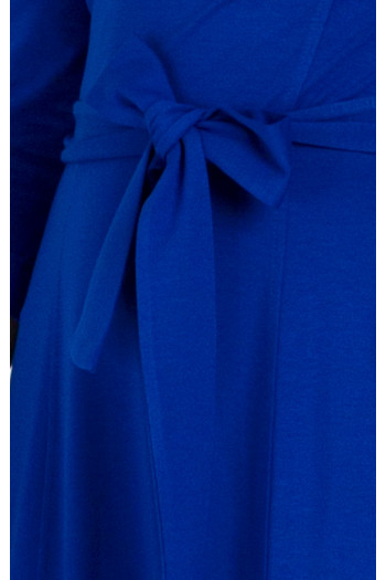 Rochie stilată din tricot cu o curea și buzunare, de culoare albastră [1]