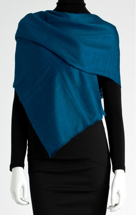 Fular moale și călduros din l&acirc;nă fină și mătase, de culoare Celestial