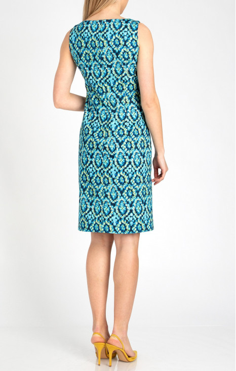 Straight-fit sleeveless dress, made of colorful printed cotton fabric [1]