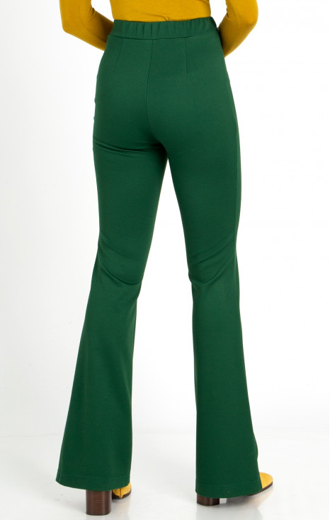 Pantaloni dintr-un material tricot mulat, de culoare verde