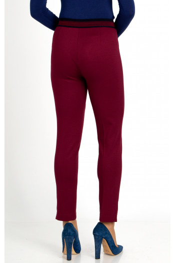 Pantaloni dintr-un material de tricot mulat și elastic, de culoare Red Plum [1]