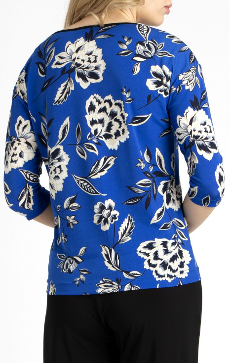 Bluză dintr-un material de tricot ușor de culoare Princess Blue cu motive florale [1]
