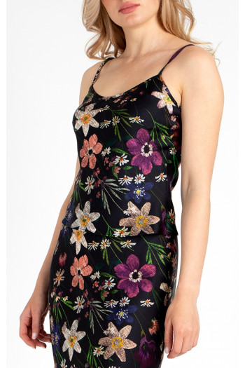 Top stilat cu bretele subțiri din viscoză satinată delicată cu imprimeu floral pe o bază neagră [1]