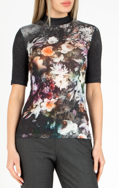 Bluza din tricot moale, cu guler polo scurt și imprimeu floral