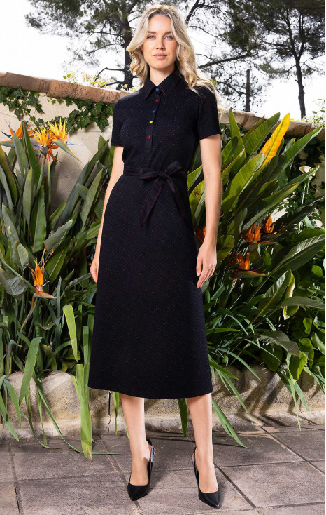 Rochie midi dintr-un material tricotat de lux cu buline colorate delicate