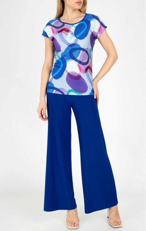 Bluză cu siluetă lejeră și imprimeu grafic în nuanțe de albastru și mov