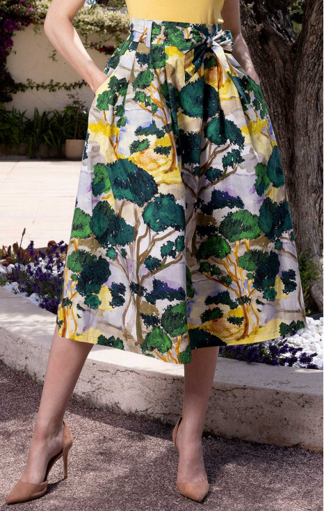 Fustă midi de vară dintr-un material de bumbac cu un imprimeu Green Forest