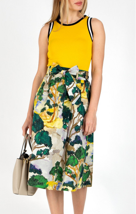 Fustă midi de vară dintr-un material de bumbac cu un imprimeu Green Forest