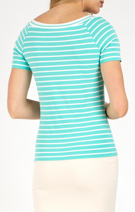 Bluză sport-elegantă cu siluetă ajustată de culoare Aqua Sky și dungi în alb