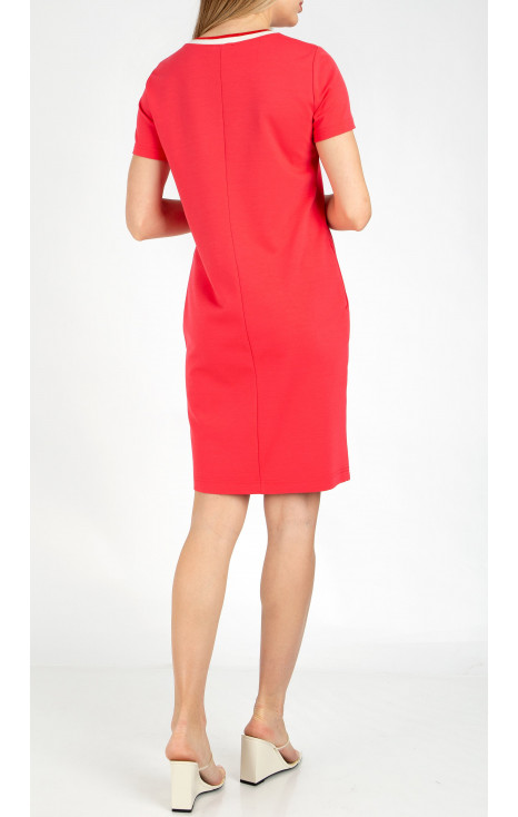 Rochie casual din tricot într-o culoare coral vibrantă