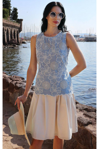 Top elegant cu broderie englezească în culoarea Sky Blue