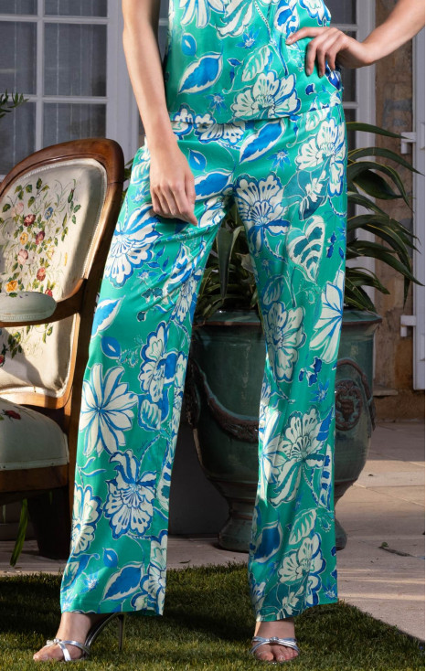 Pantalon elegant de vară din v&acirc;scoză cu finisaj satinat, &icirc;n culoarea Mint Leaf, cu imprimeu floral