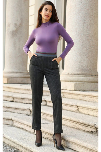 Pantaloni eleganți din material de tricot mulat, de culoare grafit cu dungi albe [1]