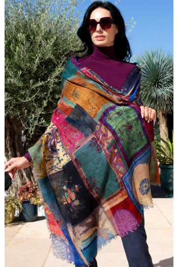 A warm wool scarf - Patchwork Mystic Dreams