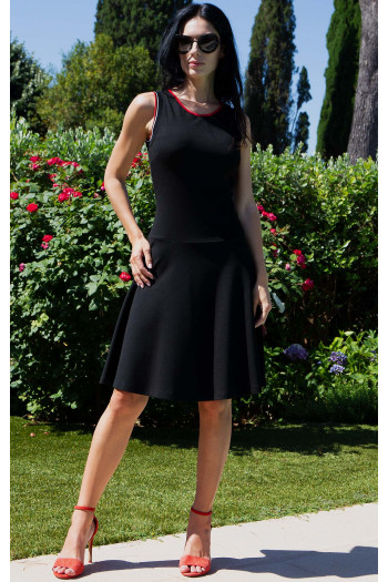Elegant Black Knit Dress – Black Crimson Elegance