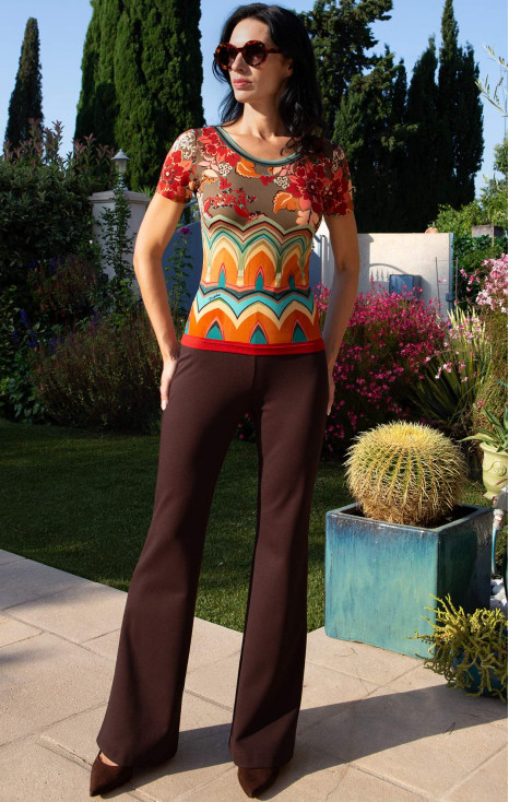 Retro Floral Fitted Blouse with Layered Print and Zigzag Border